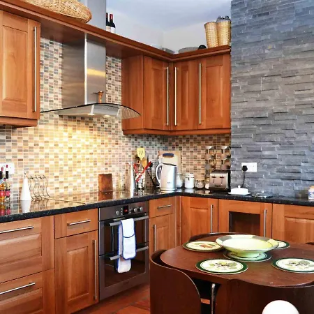 Carlton Heights *